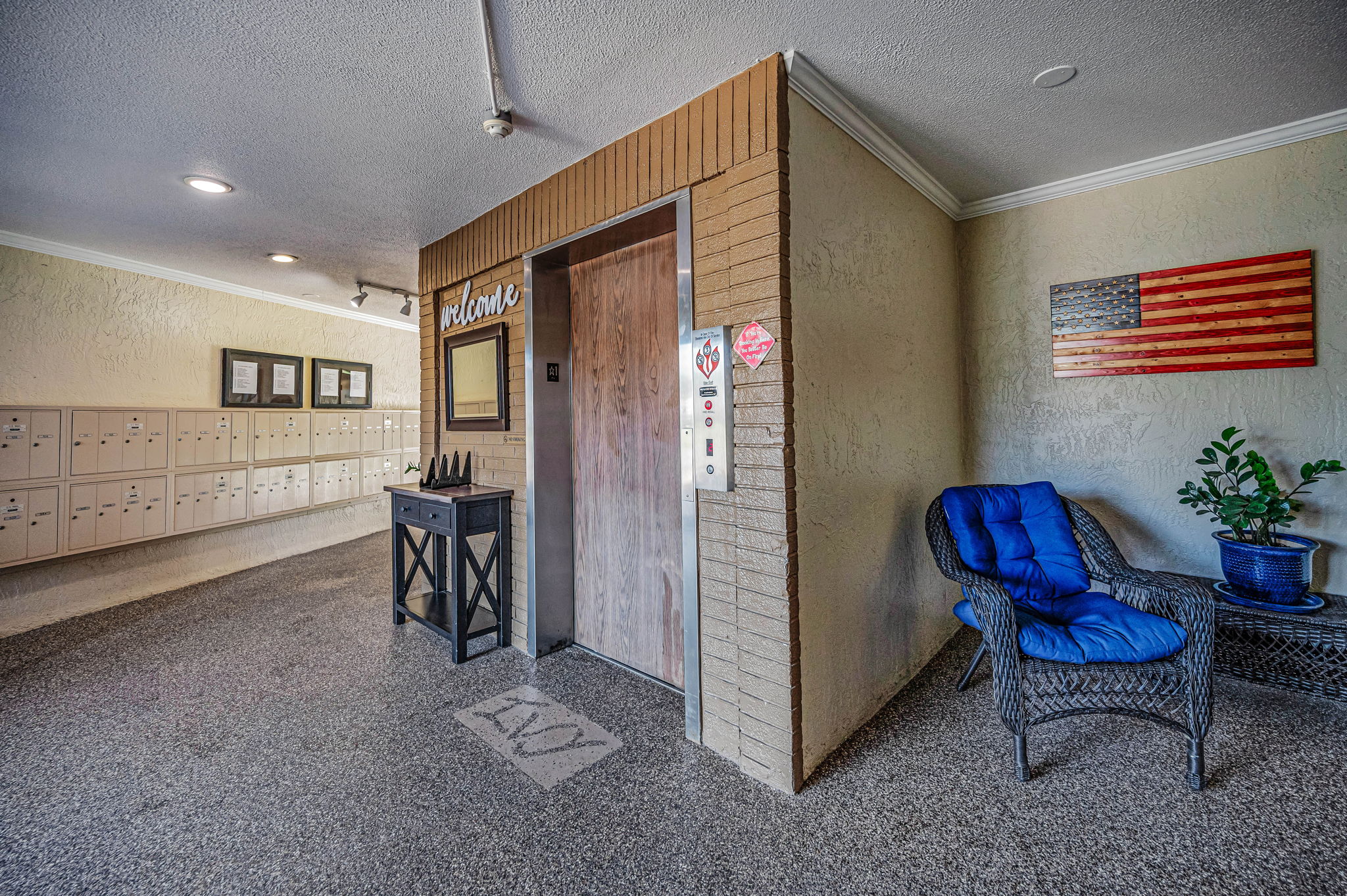 Lobby2