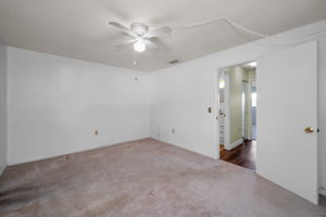 Primary Bedroom1b