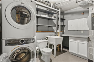  Photo 37