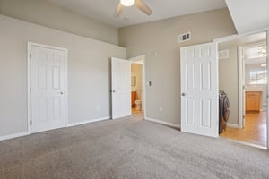 N Genoa Way 301-1106-029.jpg
