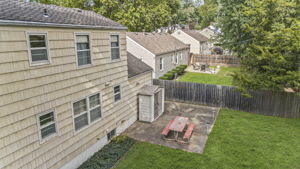  Photo 40