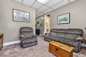  Photo 49
