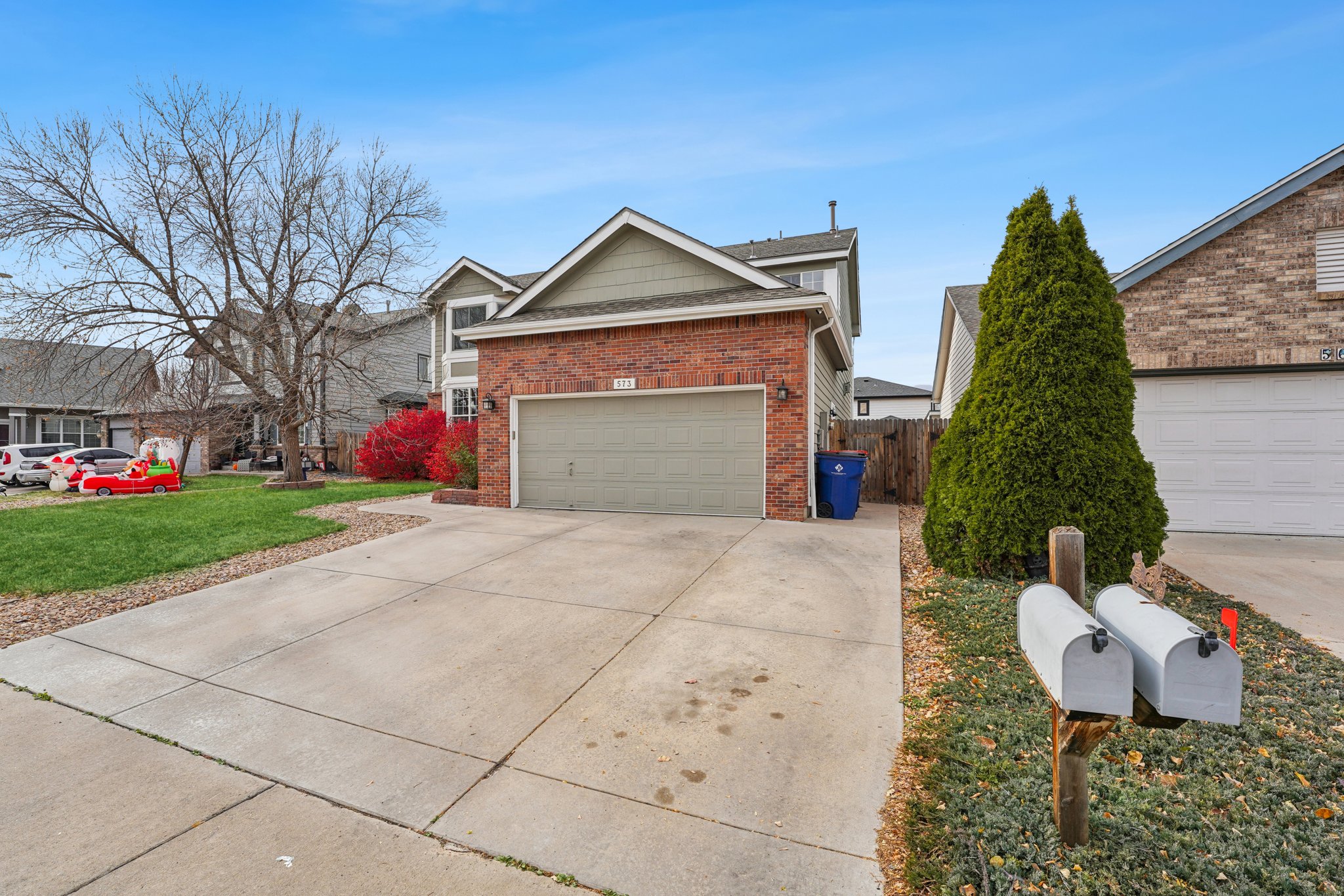 S 17th Ave-L1311-002.jpg