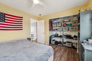 S 17th Ave-L1311-028.jpg