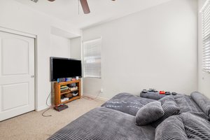  Photo 36