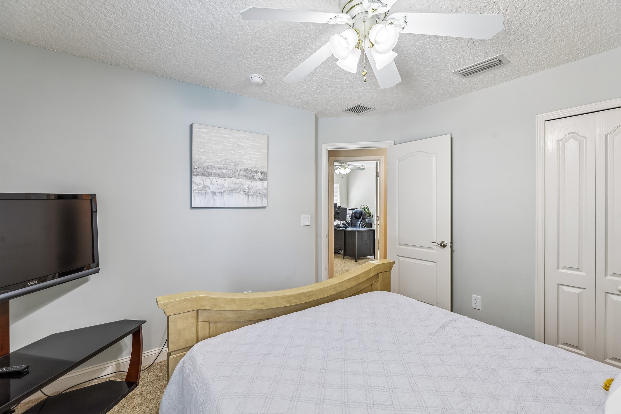 Wellhouse Dr-S1205-034.jpg