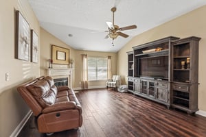 Wellhouse Dr-S1205-006.jpg