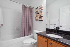 Owners Bathroom - Neutral Design
