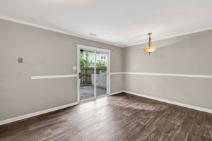 5731 Bramblegate Rd-11