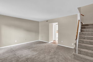 5731 Bramblegate Rd-4