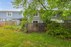 5731 Bramblegate Rd-21