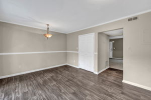 5731 Bramblegate Rd-10