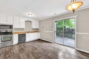 5731 Bramblegate Rd-7