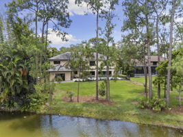  Photo 0