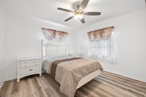 Guest Bedroom 1-1.jpg