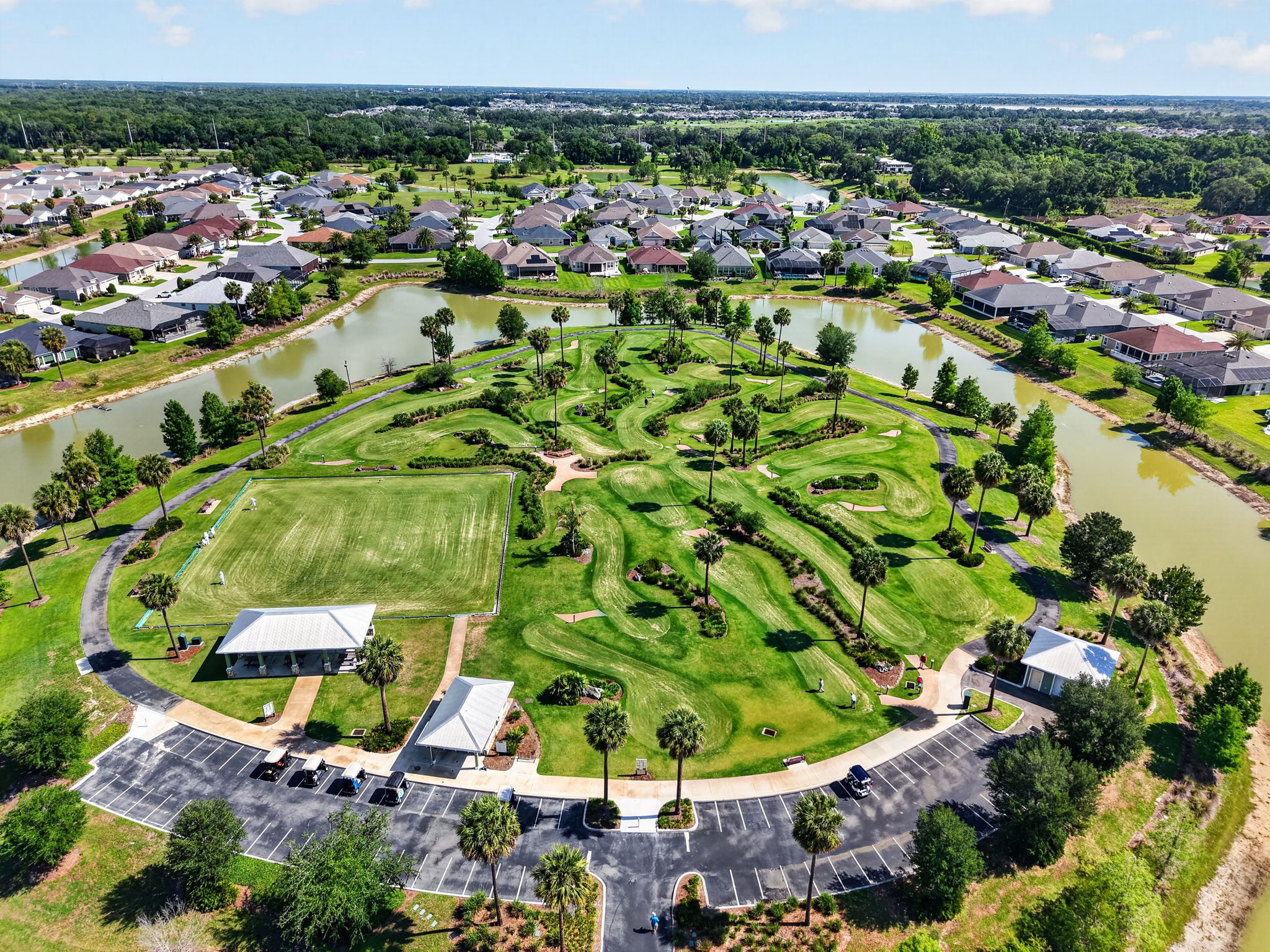 Nearby Fenney Putt and Play