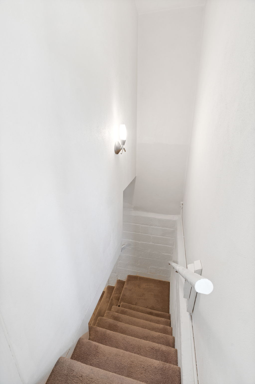  Photo 52