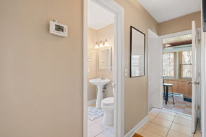  Photo 47