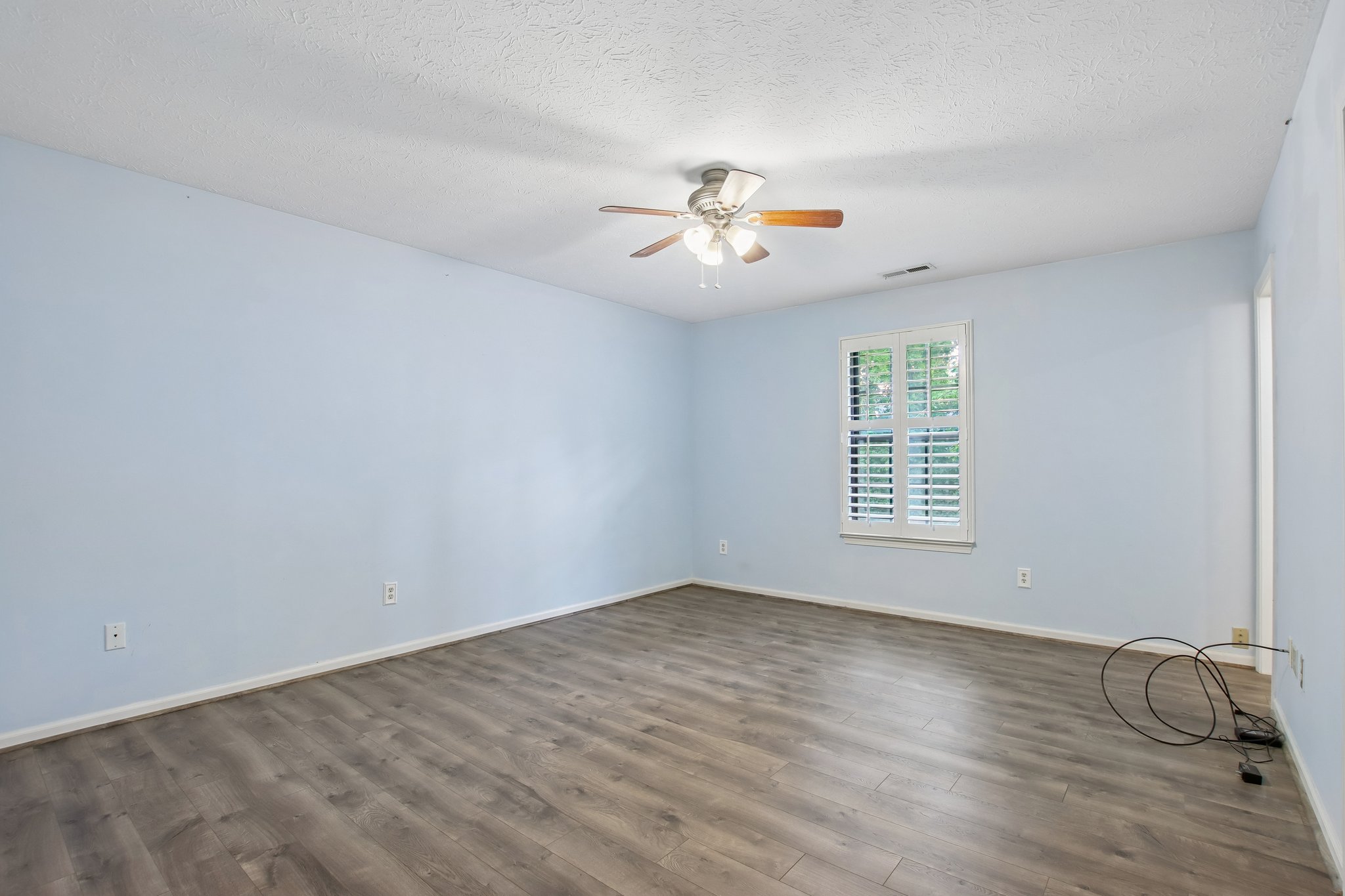Pine Knoll Blvd-S2507-017.jpg