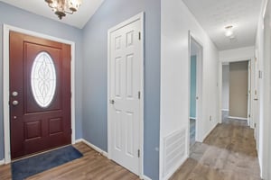 Pine Knoll Blvd-S2507-004.jpg