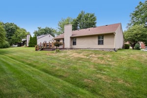 Pine Knoll Blvd-S2507-030.jpg