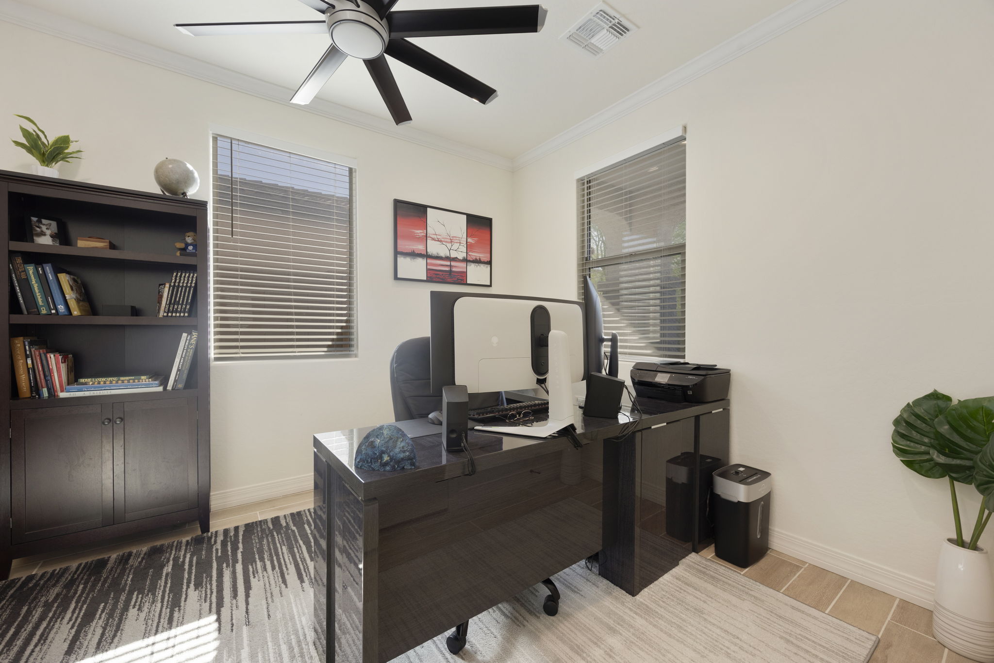  Photo 29