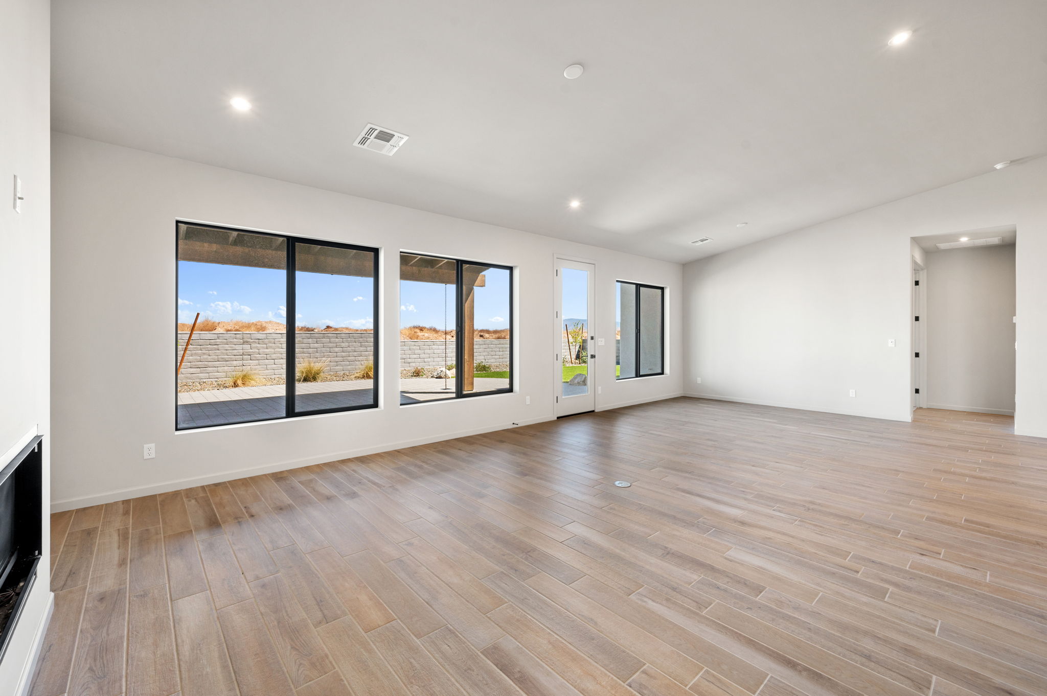 Living Room to Dining Room (2)