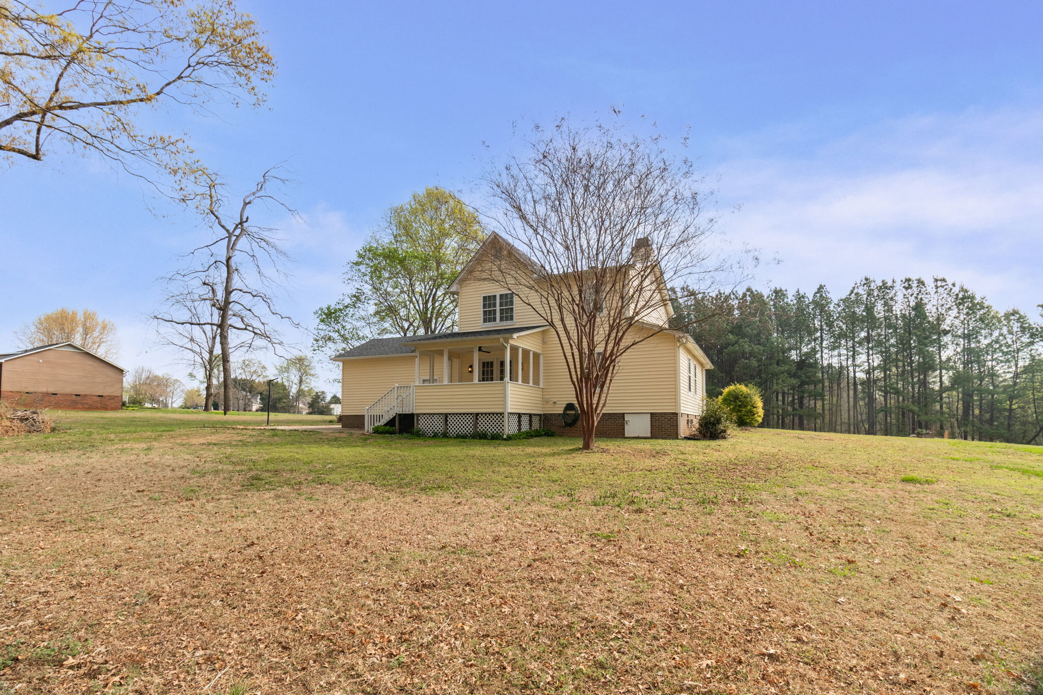 5737 Johnston Ct-35