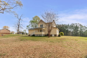 5737 Johnston Ct-35
