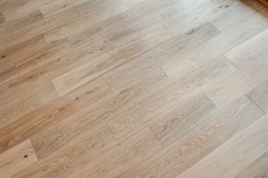 Living Room Floor Detail
