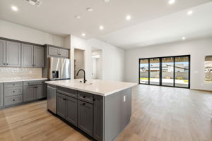 Kitchen (6)