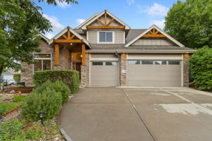  Photo 0