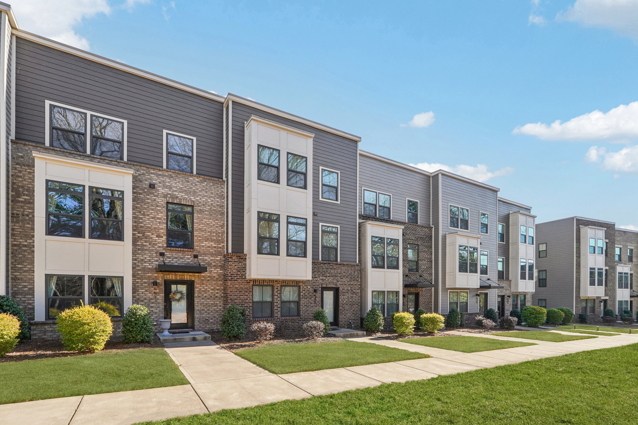 Nantahala Dr-L1501-006.jpg