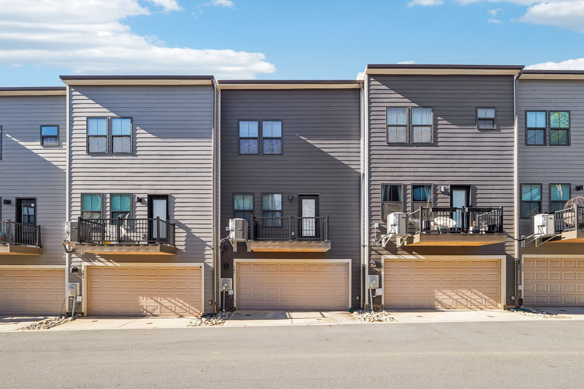 Nantahala Dr-L1501-037.jpg