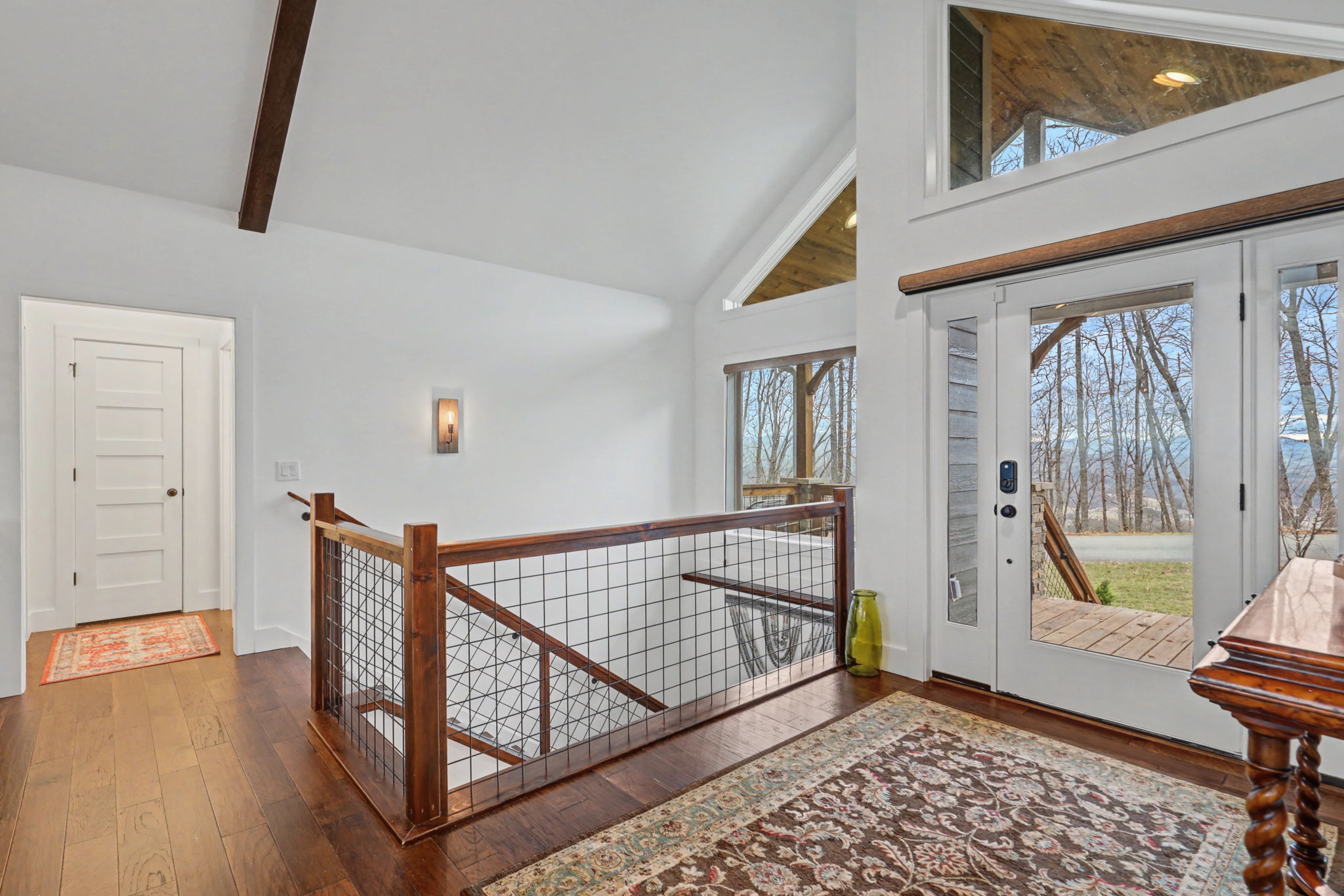Hall to Primary Bedroom