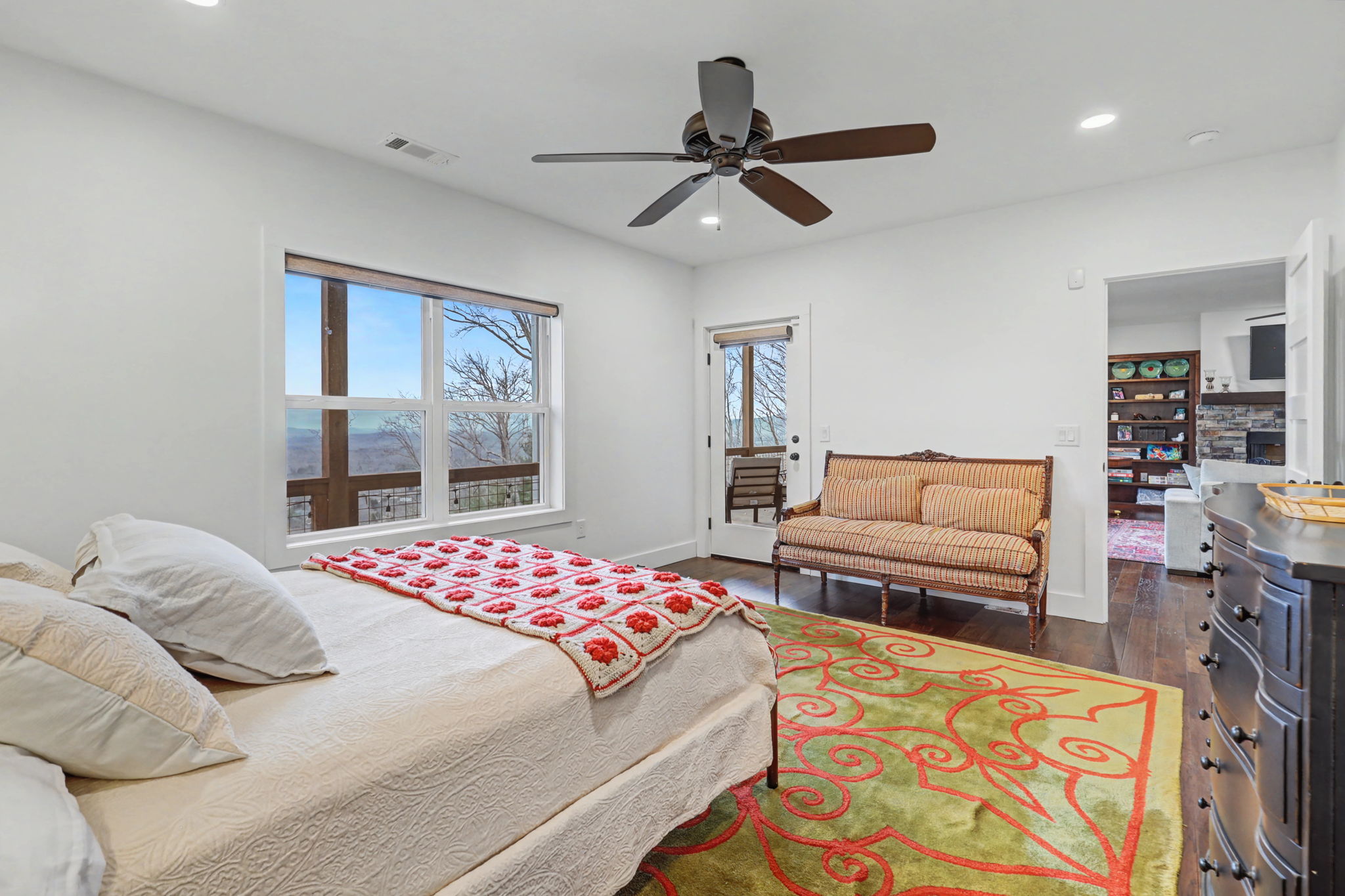 Lower Level - Bedroom