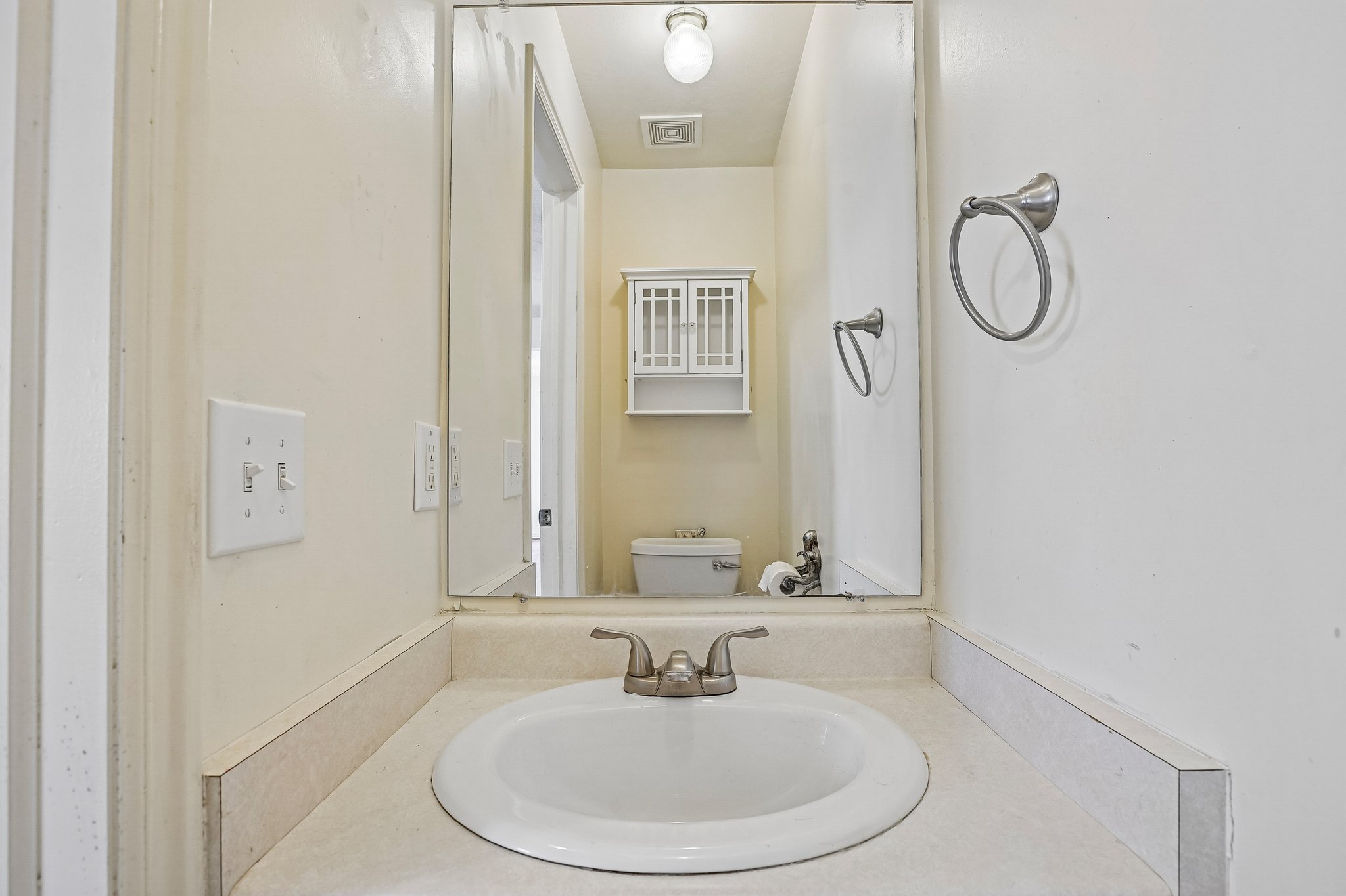 W Loch Raven Ct-S0808-016.jpg