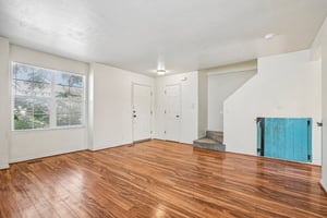 W Loch Raven Ct-S0808-004.jpg