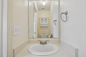 W Loch Raven Ct-S0808-016.jpg