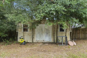  Photo 42