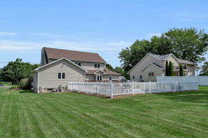  Photo 35