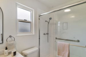 028_5748 St Paul Dr  