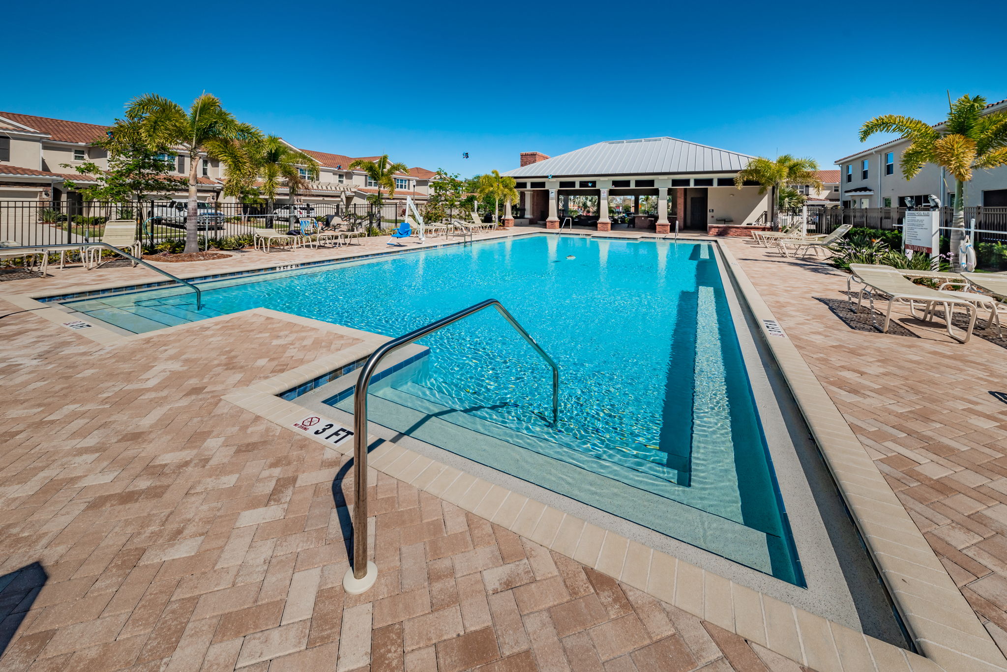 11-Pool
