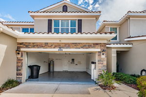 Garage 1