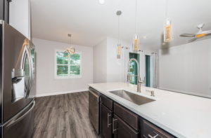 Kitchen 3-3