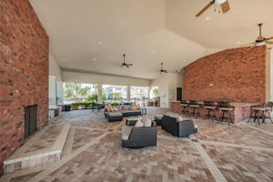 17-Lanai