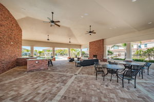 21-Lanai