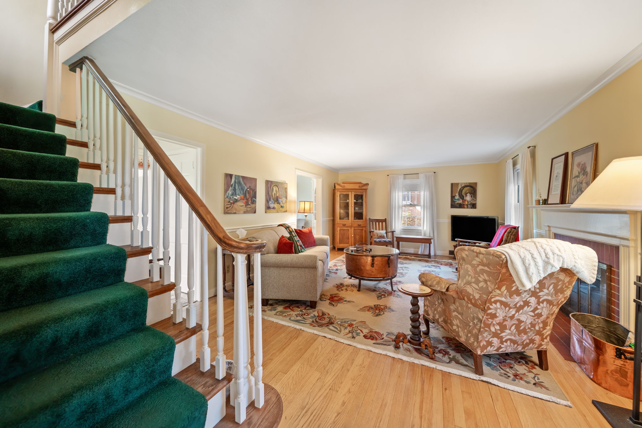 Entry to Living Room