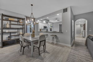 Dining - Breakfast Bar