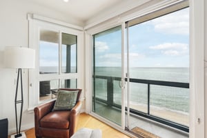 Esplanade 205-2404-018.jpg